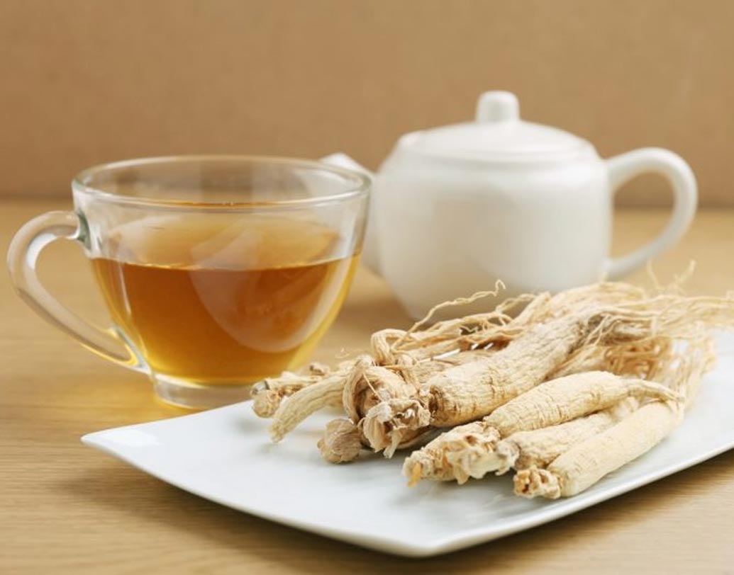 জ্বর হলে সবচেয়ে ভাল উপশম জিনসেং টি। ক্লান্তি কাটিয়ে যেমন এনার্জি জোগায়, তেমনই রোগ প্রতিরোধ ক্ষমতা বাড়িয়ে তাড়াতাড়ি সুস্থ করে তোলে।