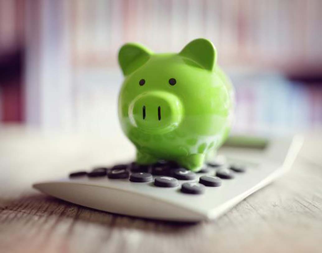 নতুন প্রস্তাব অনুযায়ী, কোনও কারণে স্বল্প সঞ্চয়কারী মারা গেলে নমিনিই তাঁর সঞ্চিত অর্থ পাবেন। সে ক্ষেত্রে তিনি আইনী উত্তরাধিকারি না হলেও টাকা পাওয়ার ক্ষেত্রে কোনও নিষেধাজ্ঞা থাকবে না।