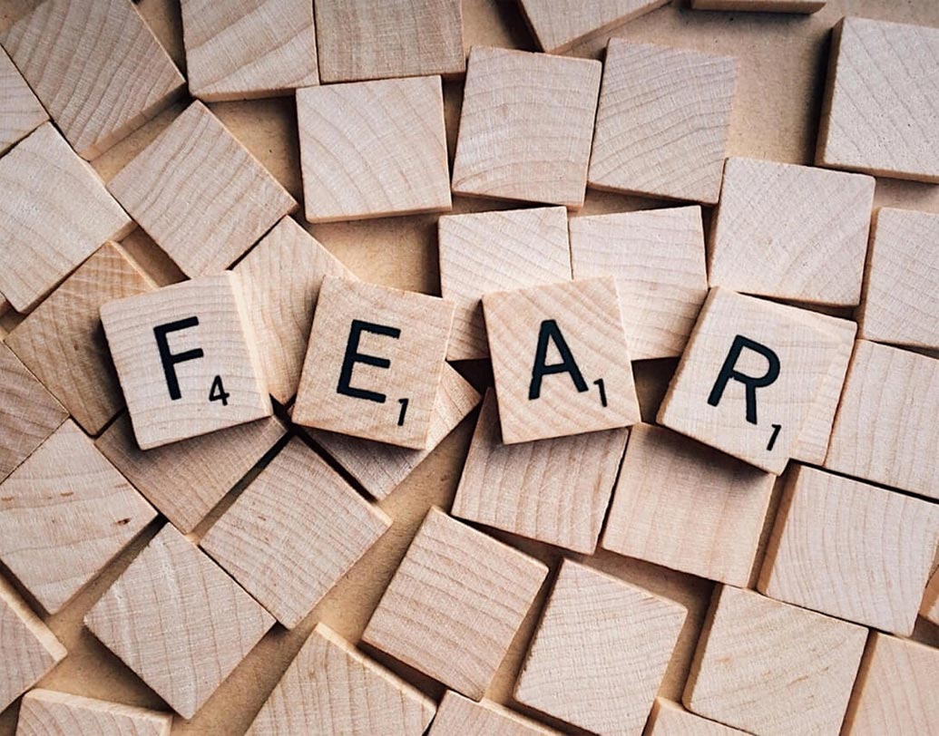 এরা জীবনে সদিচ্ছা এবং আত্মবিশ্বাসের সঙ্গে কাজ করেন না। ভয়ের তাড়নায় কাজ করেন বা ঝুঁকি নিতে ভয় পান। তাই জীবনে কখনই সাফল্য আসে না।