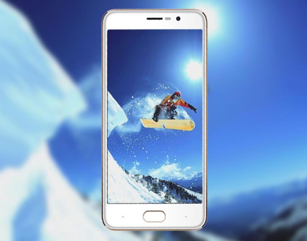 ফাইটার এফ২-তে রয়েছে এলইডি ফ্ল্যাশ-সহ ১৩ মেগাপিক্সেল রিয়ার ক্যামেরা এবং ৮ মেগাপিক্সেল সেলফি ক্যামেরা। সঙ্গে রয়েছে ‘ফিঙ্গার প্রিন্ট সেন্সর’।