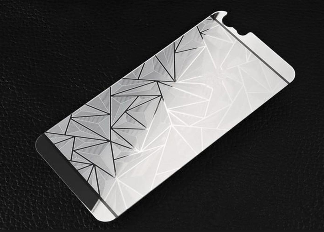 তবে যেমন নাম দামও তো তেমনই হবে। তাই এই ডায়মন্ড গ্লাস স্ক্রিনে লাগানোর ইচ্ছা থাকলে এখন থেকেই টাকা জমাতে শুরু করুন। যদিও কত দাম হবে তা এখনও খোলসা করেনি ওই প্রস্তুতকারী সংস্থা। তবে তা যে বেশ চড়া হবে তার ইঙ্গিত দিয়েছে সংস্থা।