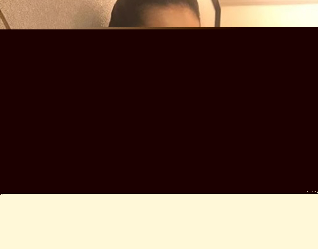 দ্রাষ্টি ধামি: হিন্দি টেলিভিশনের অত্যন্ত জনপ্রিয় মুখ। ‘দিল মিল গয়ে’, ‘পরদেশ মে হ্যায় মেরা দিল’, ‘মধুবালা— এক ইস্ক এক জুনুন’-এর মতো বহু ধারাবাহিকে অভিনয় করে নজর কেড়েছেন দ্রাষ্টি। শোনা যায়, দ্রাষ্টি রোহিত শেট্টির ‘সিংহম রিটার্নস’-এ অভিনয়ের সুযোগ পেয়েছিলেন। কিন্তু সেই সময় অভিনয় করতে রাজি হননি। ধারাবাহিকে শুটিংয়ের জন্যই নাকি কাজ করতে চাননি অভিনেত্রী।