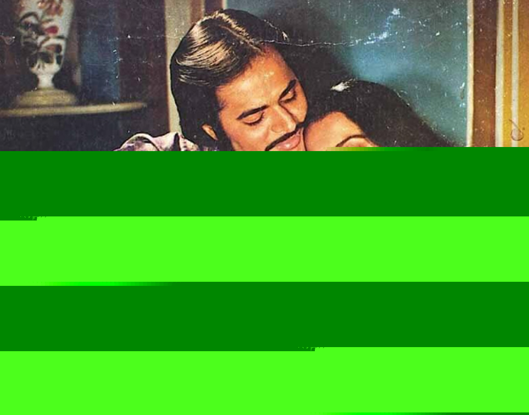 ‘উমরাওজান’ ছবিতে রেখার পাশাপাশি ফাহরুখ শেখও দর্শকের মন কেড়েছিলেন। সিনেমায় তিনি একটি আংটি পরেছিলেন। দর্শকের নজর কেড়েছিল সেটিও। ৯৬ হাজার টাকায় নিলাম হয়েছিল নীল রঙের সেই আংটি।