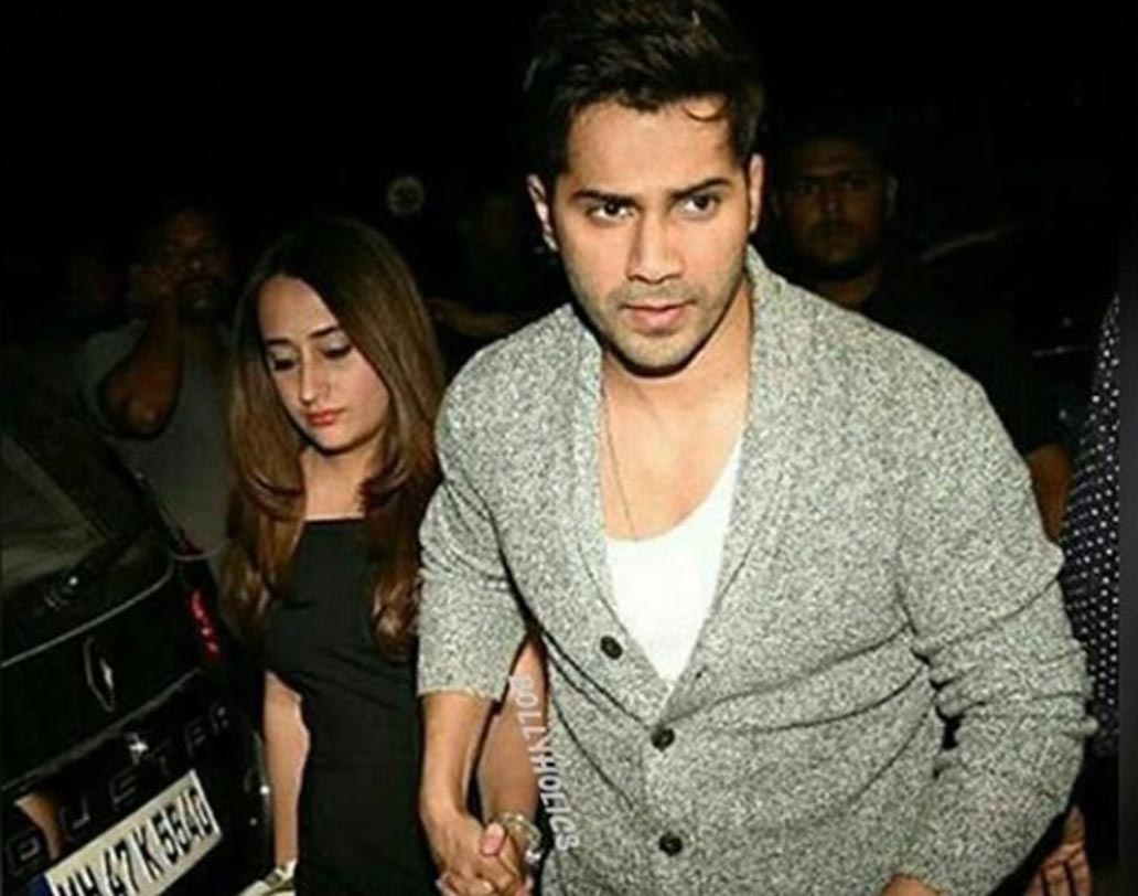 পরিচালক ডেভিড ধবনের সুপুত্র বরুণ। সুপুত্রই বটে! ছ’বছর আগে কর্ণ জোহরের ‘স্টুডেন্ট অব দ্য ইয়ার’-এ অভিনয় করার পর থেকে আর ফিরে তাকাতে হয়নি। পার্সোনাল লাইফেও কিন্তু যথেষ্ট ব্যালান্সড বরুণ। দীর্ঘদিন ধরে তিনি ‘ওয়ান উইম্যান ম্যান’!