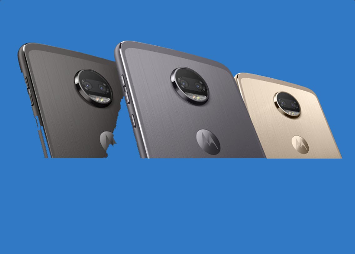 অ্যানড্রয়েড ৮.০ ওরিও সফটওয়্যার রয়েছে এই ফোনে। বিশেষজ্ঞদের মতে, এটাই মোটোরোলার সেরা মোবাইল।