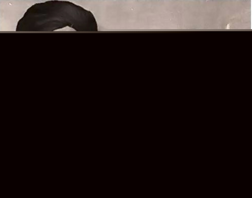 খুদা গাওয়া (১৯৯২): অমিতাভ বচ্চন ও শ্রীদেবী অভিনীত ‘খুদা গাওয়া’ মুক্তি পেয়েছিল ১৯৯২ সালে। নাজির আহমদ এবং মনোজ দেশাইয়ের ‘খুদা গাওয়া’ বক্স অফিসে দারুণ সাড়া জাগিয়েছিল।