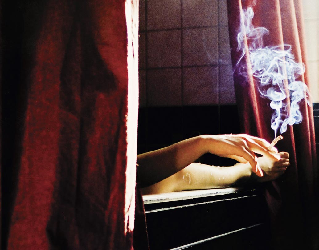 জাপানের কনজিউমার অ্যাফেয়ার্স এজেন্সি-র রিপোর্টে আরও বলা হয়েছে, এই ধরনের দুর্ঘটনায় মৃতদের ৯০ শতাংশেরই বয়স ৬৫ বছর বা তার বেশি।