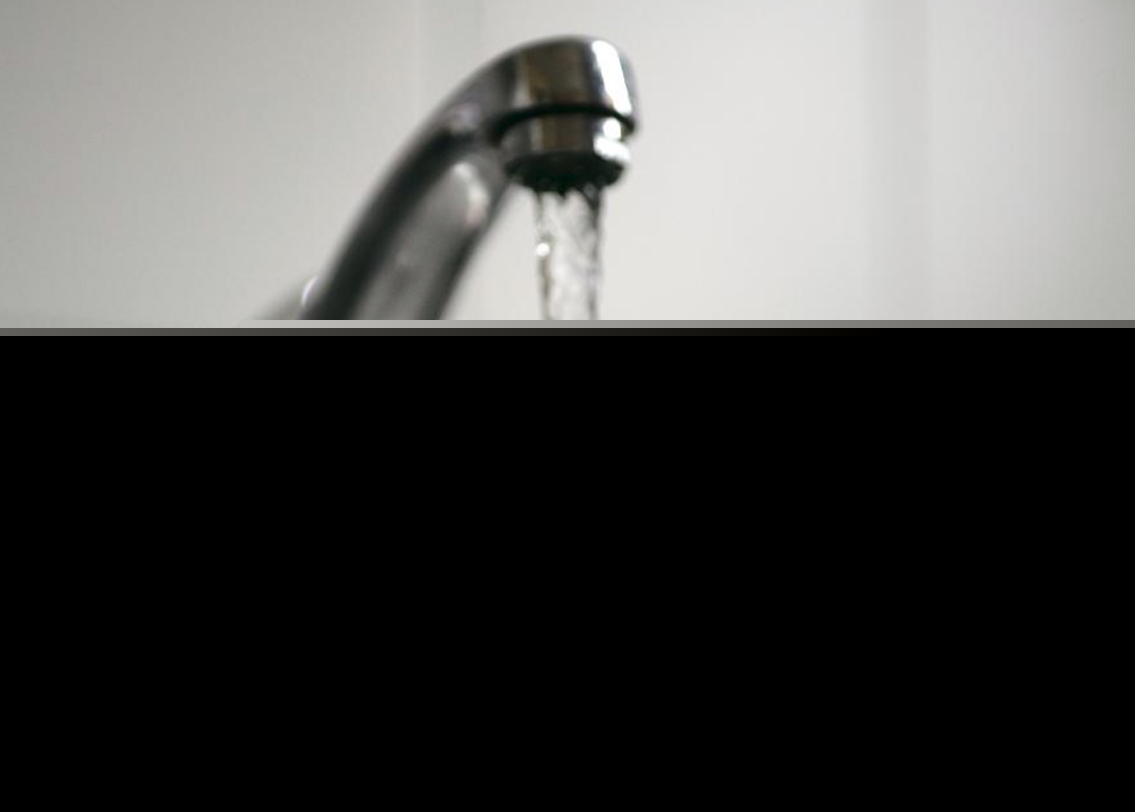 একসঙ্গে অনেকটা পরিমাণ জল না খেয়ে বারবার খান।