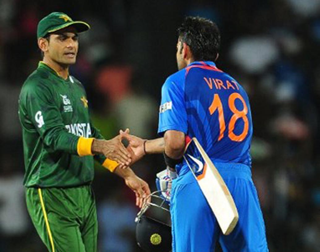 সেঞ্চুরি না পেলেও ২০১৭ চ্যাম্পিয়ন্স ট্রফির প্রথম ম্যাচে পাকিস্তানের বিরুদ্ধে ৮১ রানের অপরাজিত ইনিংস আছে বিরাটের।