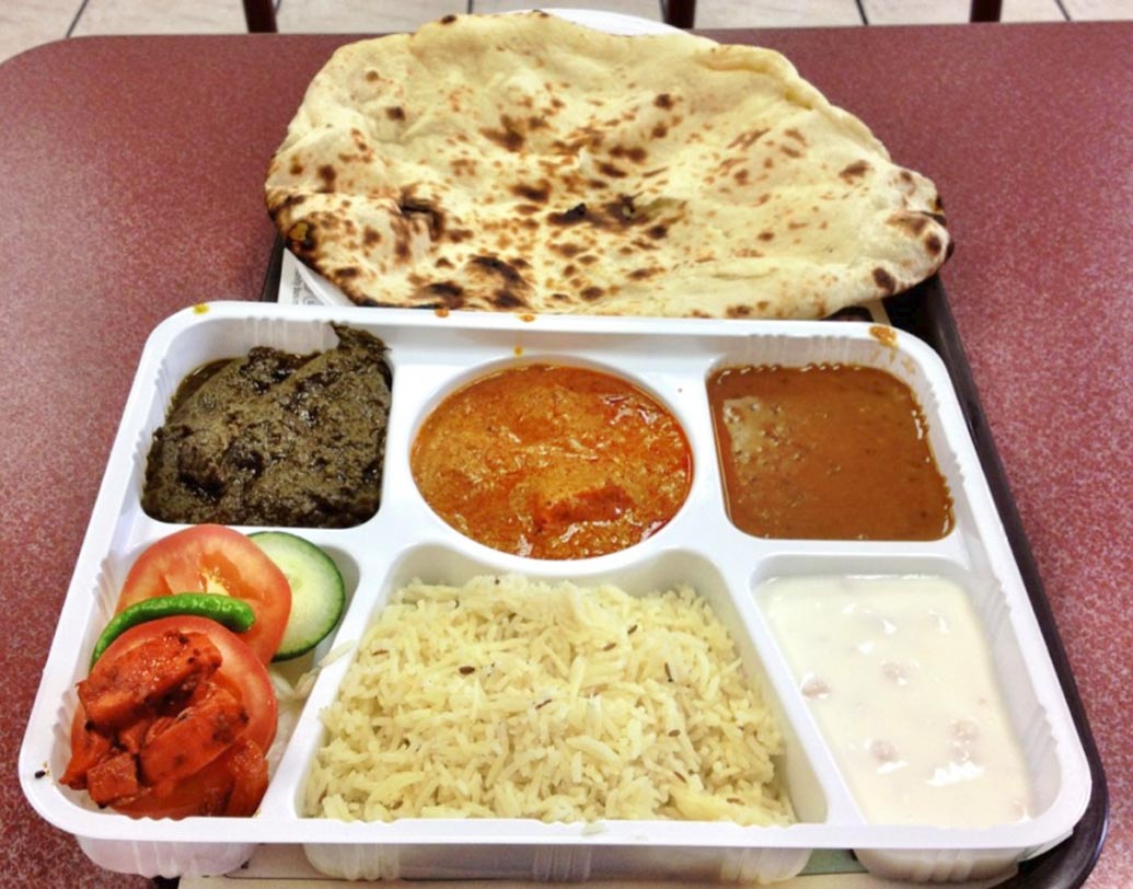 নিরামিষ থালি ৩৫ টাকায় আর আমিষ থালি ৪০ টাকায় পাওয়া যাবে শুধুমাত্র স্টেশনের এসি রুমে।