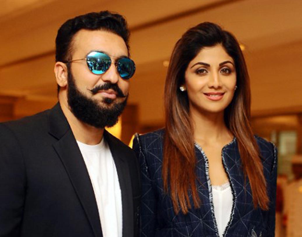 বেটিং করার অভিযোগে দিল্লি পুলিশের জিজ্ঞাসাবাদের সামনে পড়তে হয় তৎকালীন রাজস্থান রয়্যালসের মালিক রাজ কুন্দ্রাকে। প্রথম দিকে বেটিংয়ের অভিযোগ মানতে না চাইলেও জেরার মুখে পরে তা স্বীকার করে নেন রাজ।