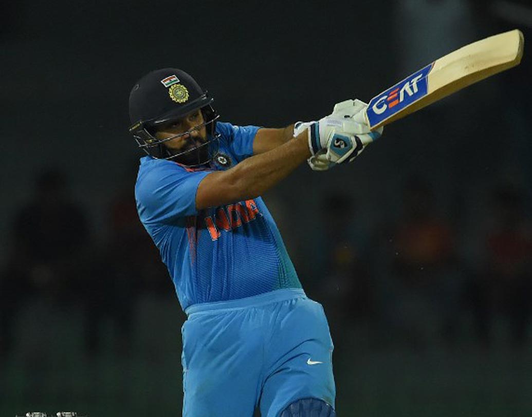 রোহিত শর্মা: এই সিরিজে রোহিতের সংগ্রহ ছিল ২৩৫। ১০ বছর পেরিয়ে গেলেও এখনও ভারতীয় দলের নিয়মিত সদস্য রোহিত।