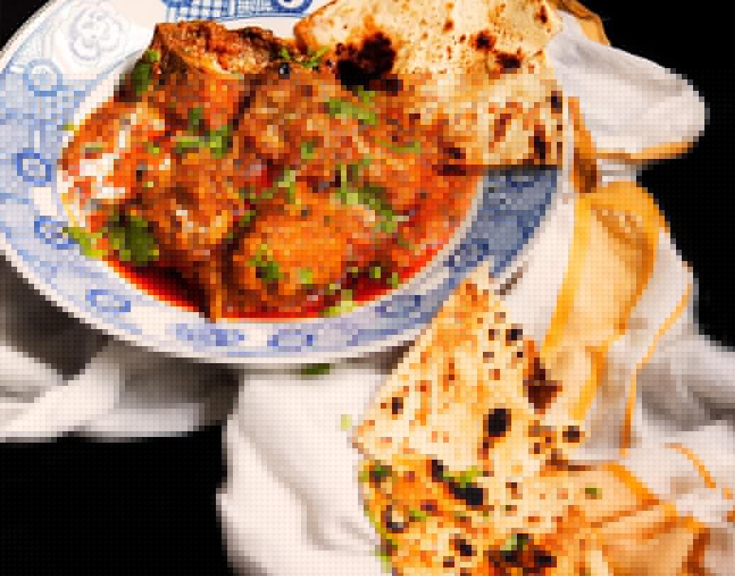 নান, রুটি, চাপাটি বা ভাতের সঙ্গে পরিবেশন করুন বাটার চিকেন।