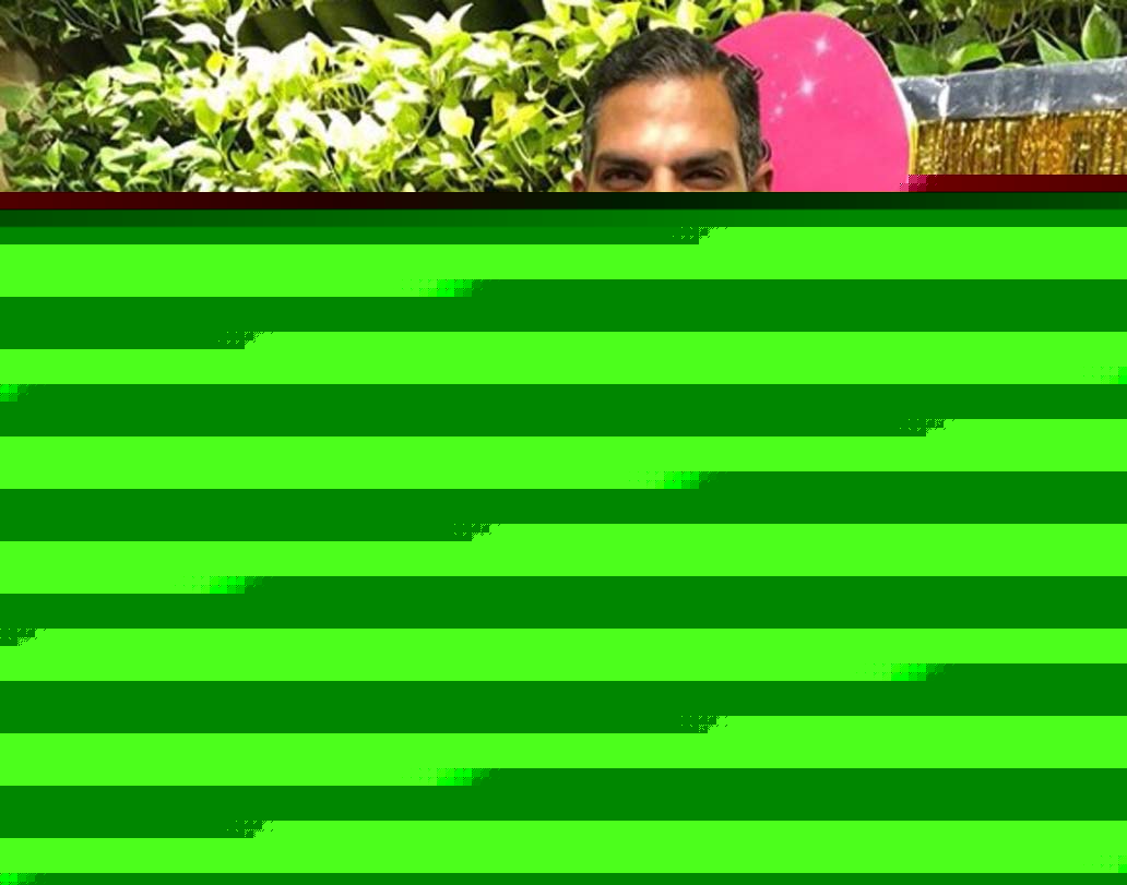 মেয়ের জন্মদিন দারুণভাবে সেলিব্রেট করেছেন করিশ্মারা। সামাইরার ১৩ বছরের বার্থডে পার্টিতে আমন্ত্রিতদের তালিকায় ছিলেন প্রাক্তন স্বামী সঞ্জয় কপূরও।