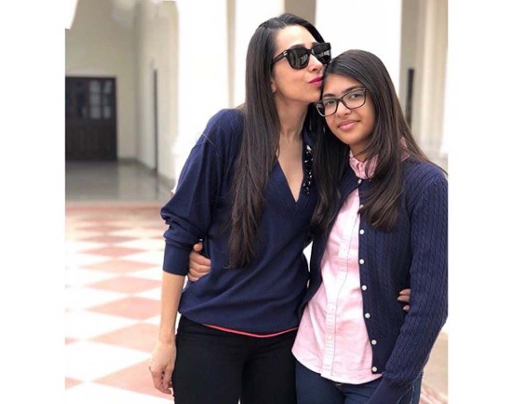 প্রথমপক্ষের সন্তানদের জন্মদিনের ছবি ইনস্টাগ্রামে শেয়ার করেছেন সঞ্জয়ের বর্তমান স্ত্রী প্রিয়া সচদেব। পেশায় মডেল প্রিয়া।