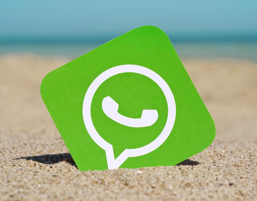 গ্রুপ ডেসক্রিপশন ফিচার: মেসেজ ডিলিটের পাশাপাশি গ্রুপ ডেসক্রিপশন ফিচারও নিয়ে এসেছে হোয়াটসঅ্যাপ। গ্রুপে ৫০০ শব্দের ডেসক্রিপশন পাঠাতে পারবেন গ্রুপ অ্যাডমিন। সেই ডেসক্রিপশন গ্রুপের অন্য সদস্যরা অ্যাড বা এডিট করতে পারবেন। তবে শুধুমাত্র আইওএস ২.১৮.৩১ এবং অ্যান্ড্রয়েড ২.১৮.৭৯ ভার্সনেই মিলবে এই সুবিধা।