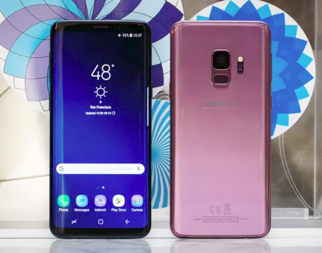 এই ফোনে রয়েছে অ্যানড্রয়েড ওরিও ৮.০ অপারেটিং সিস্টেম আর সঙ্গে রয়েছে ৩০০০ এমএএইচ-এর শক্তিশালী ব্যাটারি।