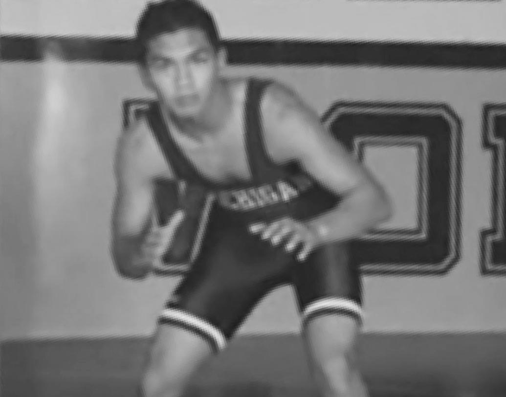 ব্রায়ান অং: ‘অল প্রো রেসলিং’-এ ভারতের দলীপ সিংহ বা ‘দ্য গ্রেট খালি’র সঙ্গে অনুশীলনের সময় চোট পান তিনি। শোনা যায় প্রশিক্ষকদের সে কথা জানিয়েওছিলেন তিনি। এর পরও প্রশিক্ষকদের নির্দেশে চোট নিয়ে অনুশীলন করতে গিয়ে শিরদাঁড়ায় চোট পেয়ে মৃত্যু হয় ব্রায়ান অংয়ের।