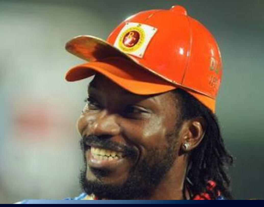 ক্রিস গেল। টানা দ্বিতীয়বার অরেঞ্জ ক্যাপ মাথায় ওঠে ক্রিস গেল-এর। ২০১২-তে পঞ্চম সিজনে মাত্র ১৪ ম্যাচে ৭৩৩ রান করেন তিনি। একটি শতরান এবং ৭টি অর্ধশতরান করে টুর্নামেন্টের সেরা ব্যাটসম্যান হন গেল। সেই বারও রয়্যাল চ্যালেঞ্জার্স বেঙ্গালুরুর হয়ে এই কৃতিত্ব অর্জন করেন তিনি। স্টাইক রেট ছিল ১৬০.৭৪।