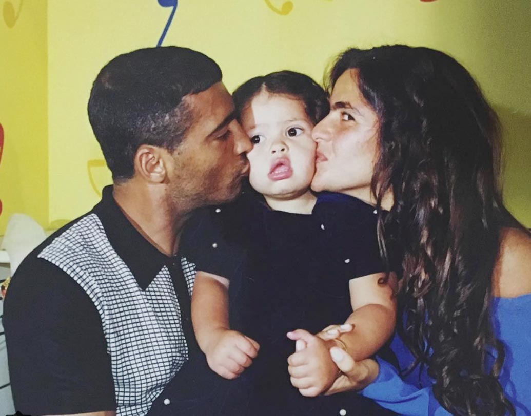 রোমারিও বর্তমানে রিও দে জেনেইরোর গভর্নর পদের জন্য নির্বাচনে দাঁড়াচ্ছেন। নির্বাচনের প্রচারে  বাবাকে সাহায্য করতে এগিয়ে এসেছেন ড্যানিয়েল।