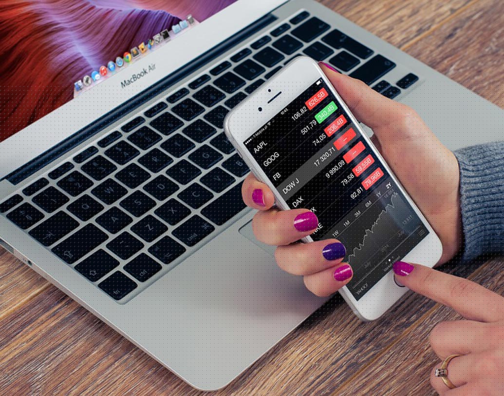 মাই-স্পিড পোর্টাল-এর রিপোর্ট অনুযায়ী, আইডিয়া সেলুলারে গড় আপলোড স্পিড ছিল ৬.৯ এমবিপিএস। ভোডাফোনের আপলোড স্পিড ৫.৫ জিওর ৪.৫ এবং এয়ারটেলের ৩.৯ এমবিপিএস।