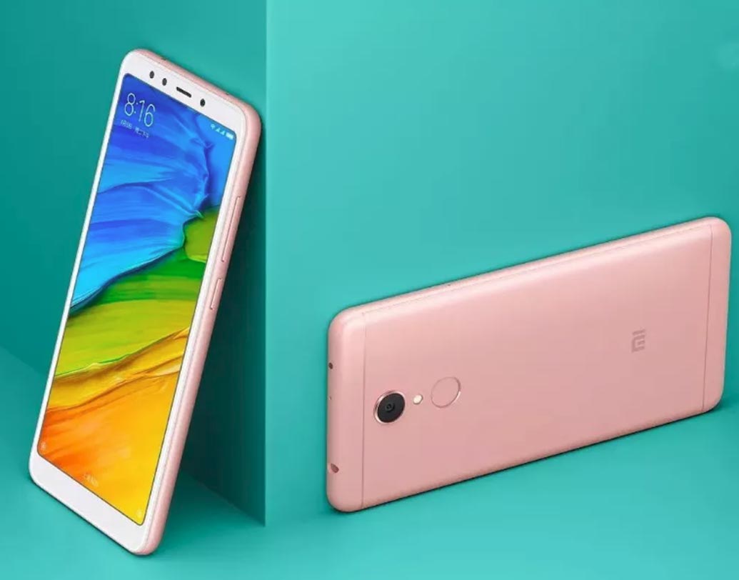 ভারতের বাজারে শাওমির নতুন রেডমি ফোনগুলির বিক্রি শুরু হচ্ছে শুক্রবার থেকেই। রেডমি ৫ সিরিজ এবং রেডমি নোট ৫ প্রো পাওয়া যাবে আমাজন ইন্ডিয়া এবং এমআই ডট কম-এ। আর রেডমি নোট ৫ ও প্রো ভ্যারিয়েন্ট মিলবে ফ্লিপকার্ট ও এমআই ডট কম-এ।