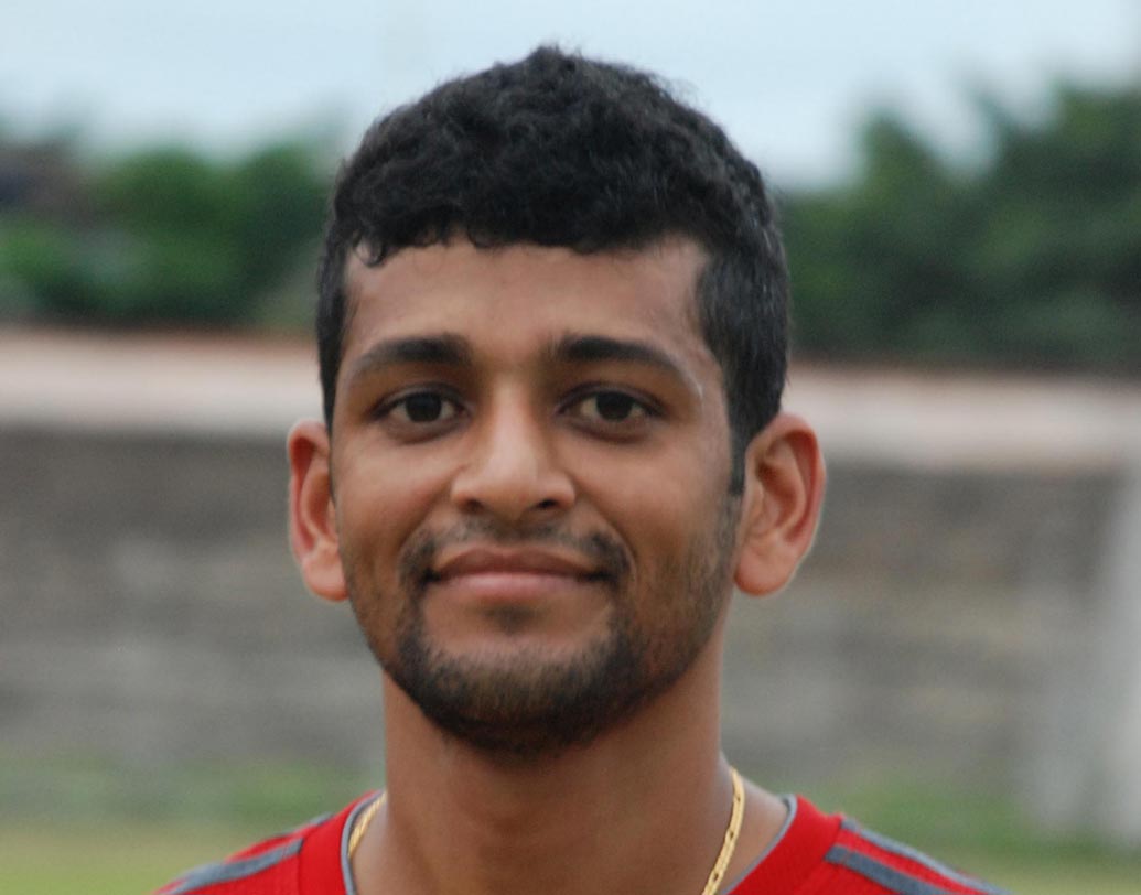 অমল মুজুমদার: ফ্যাব ফোরের দাপটে জাতীয় দলের হয়ে কোনও দিন খেলাই হয়নি ঘরোয়া ক্রিকেটের এই চ্যাম্পিয়নের। রঞ্জিতে দ্বিতীয় সর্বাধিক রানের মালিক অমল ১৭১টি প্রথম শ্রেণির ম্যাচে ১১ হাজারেরও বেশি রান করেছেন।