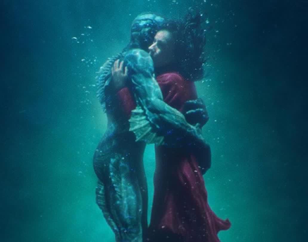 গোটা দুনিয়ার সিনেপ্রেমীরা সম্ভবত এই পুরস্কারের জন্যই সবচেয়ে বেশি আগ্রহী ছিলেন। সেরা ছবির পুরস্কার। ৯০তম অস্কারের রাতে সেরা ছবির পুরস্কার পেল ‘দ্য শেপ অব ওয়াটার’। এ বারের অস্কারে মোট চারটি পুরস্কার পেয়েছে পরিচালক গিলেরমো দেল তোরোর এই ছবি।