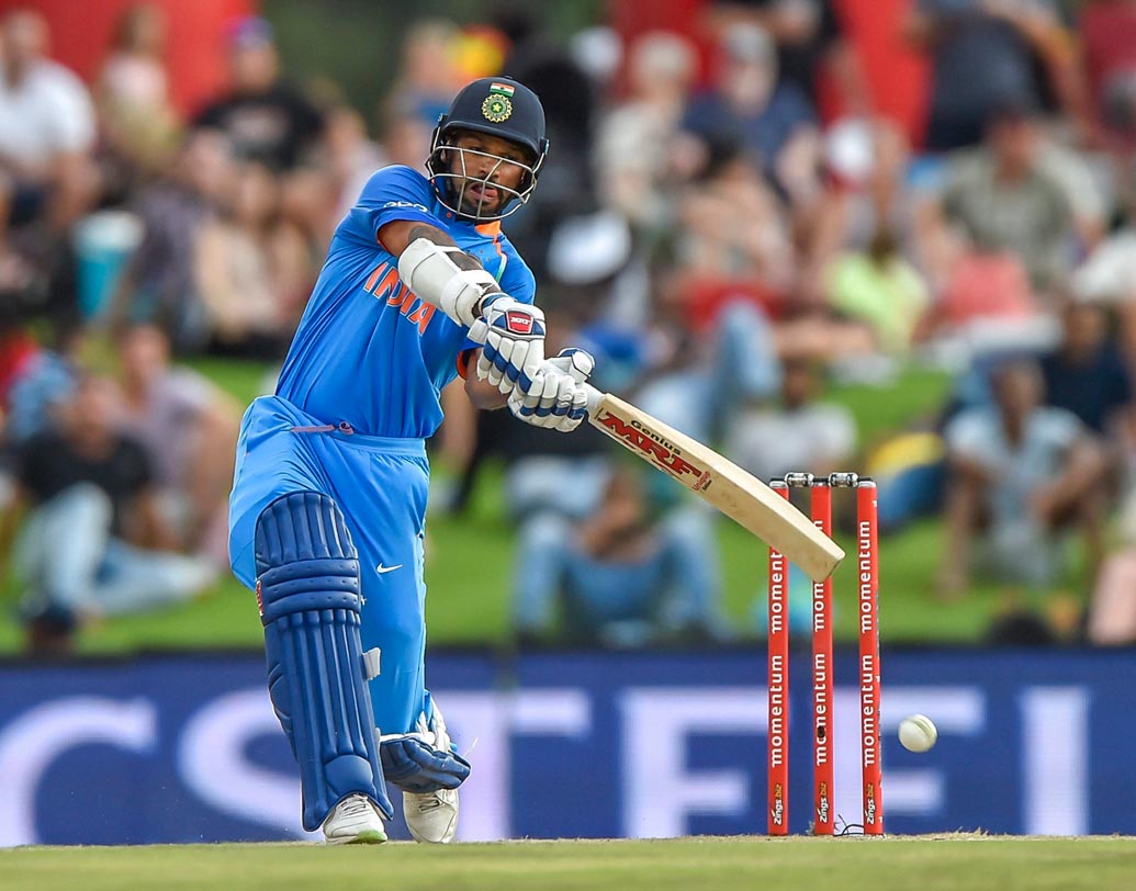 শিখর ধবন: দক্ষিণ আফ্রিকার বিরুদ্ধে টি২০ সিরিজে দারুণ ফর্মে পাওয়া গিয়েছিল ধবনকে। ফলে নিদাহাস ট্রফির প্রথম ম্যাচেও রোহিতের ওপেনিং সঙ্গী হিসেবে দলে থাকবেন শিখর।