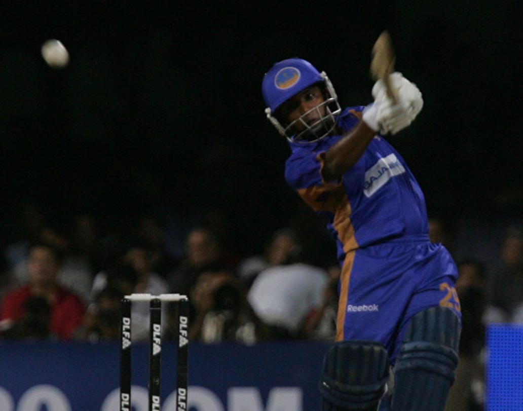 স্বপ্নীল আসনোদকর: সাফল্য বলতে একমাত্র ২০০৮ আইপিএল। রাজস্থান রয়্যালসের হয়ে ৯ ম্যাচে ৩১১ করেছিলেন সে বার। স্ট্রাইক রেট ছিল ১৩৩.৪৭। তবে আর তেমন সাফল্য আসেনি। 