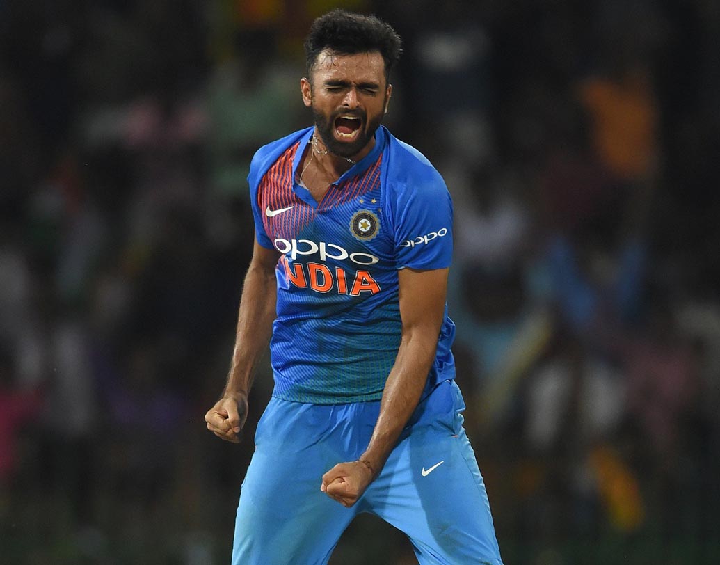 জয়দেব উনাদকট: নিলামে ভারতীয়দের মধ্যে সবচেয়ে বেশি দামে বিক্রি হয়েছেন এই পেসার। পেস বিভাগের দায়িত্বে থাকছেন এই বাঁহাতি।