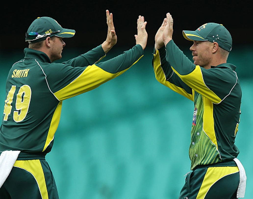 পাকিস্তানের বিরুদ্ধে সিরিজ: পাকিস্তানের বিরুদ্ধে অক্টোবরে টেস্ট, একদিনের আন্তর্জাতিক, টি-২০ ম্যাচ খেলবে অজিরা। সেখানেও অস্ট্রেলিয়া পাবে না স্মিথ এবং ওয়ার্নাকে।