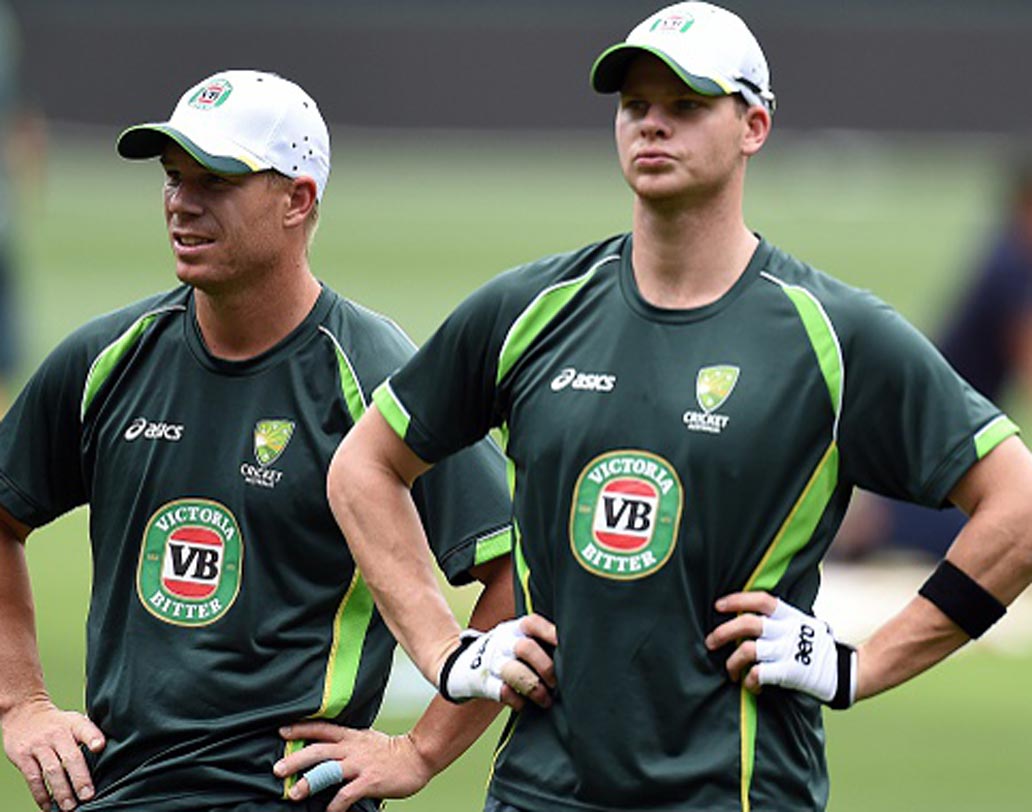 দক্ষিণ আফ্রিকা সিরিজ: পাকিস্তান সফরের পরই দক্ষিণ আফ্রিকার বিরুদ্ধে পাঁচটি একদিনের এবং তিনটি টি-২০ ম্যাচ খেলবে অস্ট্রেলিয়া। সীমিত ওভারের ম্যাচে স্মিথ এবং ওয়ার্নার সব সময়ই দলের গুরুত্বপূর্ণ সদস্য। সেখানেও পাওয়া যাবে না এই দু’জনকে।