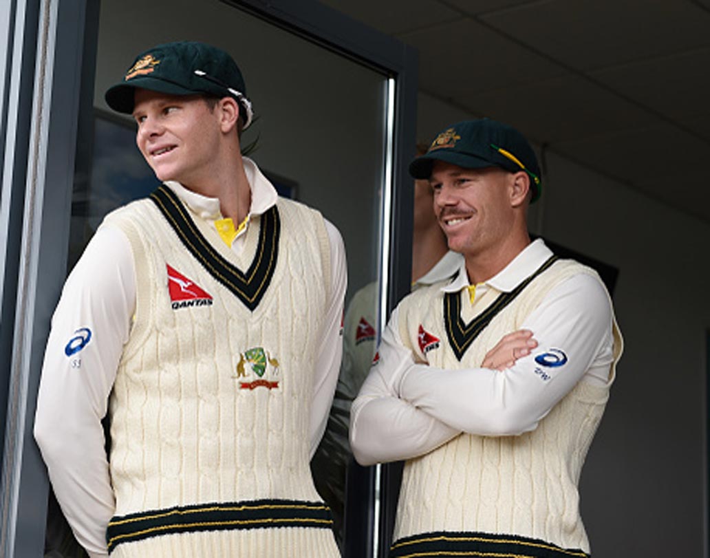 ভারতের বিরুদ্ধে সিরিজ: এ বছরের শেষে অস্ট্রেলিয়া সফরে যাওয়ার কথা ভারতীয় দলের। টেস্ট, একদিনের পাশাপাশি বেশ কয়েকটা টি-২০ ম্যাচও খেলবে ভারত। সেই সিরিজেও পাওয়া যাবে না স্মিথ এবং ওয়ার্নারকে।