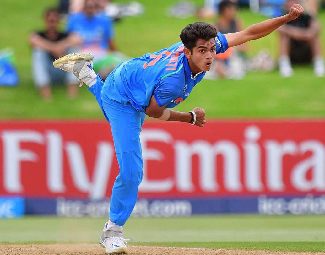 কমলেশ নাগরকোটি: বিনয় কুমার পর পর দু’ম্যাচে ব্যর্থ হওয়ায় আজ অভিষেক হতে পারে অনূর্ধ্ব উনিশের এই স্পিডস্টারের।