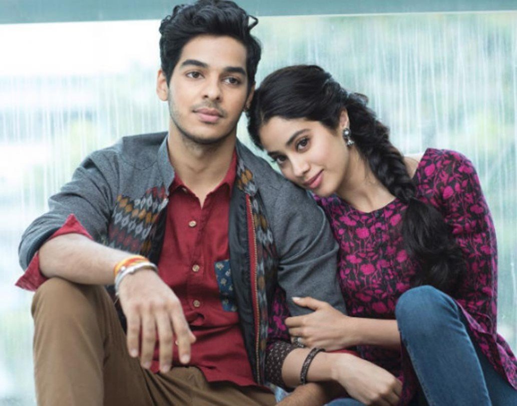 জাহ্নবী কপূরের বিপরীতে রয়েছেন শাহিদ কপূরের ভাই ঈশান খট্টর। ঈশানের অবশ্য দ্বিতীয় হিন্দি ছবি এটি। এর আগে ২০০৫-এ সঞ্জয় দত্তের ‘ওয়াহ! লাইফ হো তো অ্যায়সি’ ছবিতে একটি ছোট চরিত্রে অভিনয় করেছিলেন ঈশান। ‘ধড়ক’-এ প্রথম নায়কের ভূমিকায় দেখা যাবে তাঁকে।