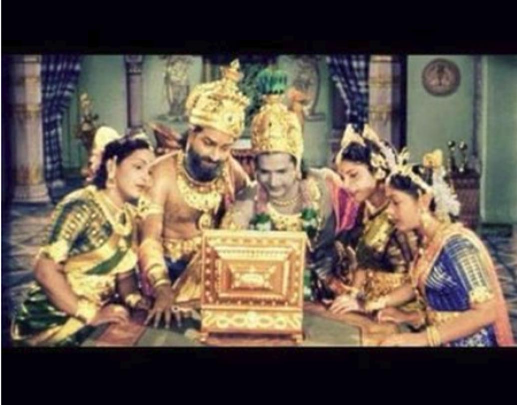 এই সেই ‘প্রাচীন ল্যাপটপ’ যেখানে মহাভারতের যুদ্ধ ‘লাইভ’ দেখা গিয়েছিল।