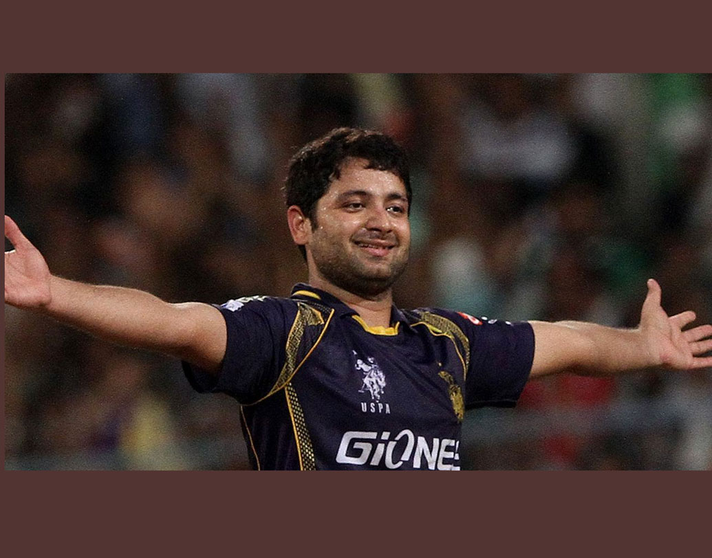 পীযূষ চাওলা: ডানহাতি এই লেগস্পিনারের উপর দায়িত্ব থাকবে গেলকে আটকানোর।