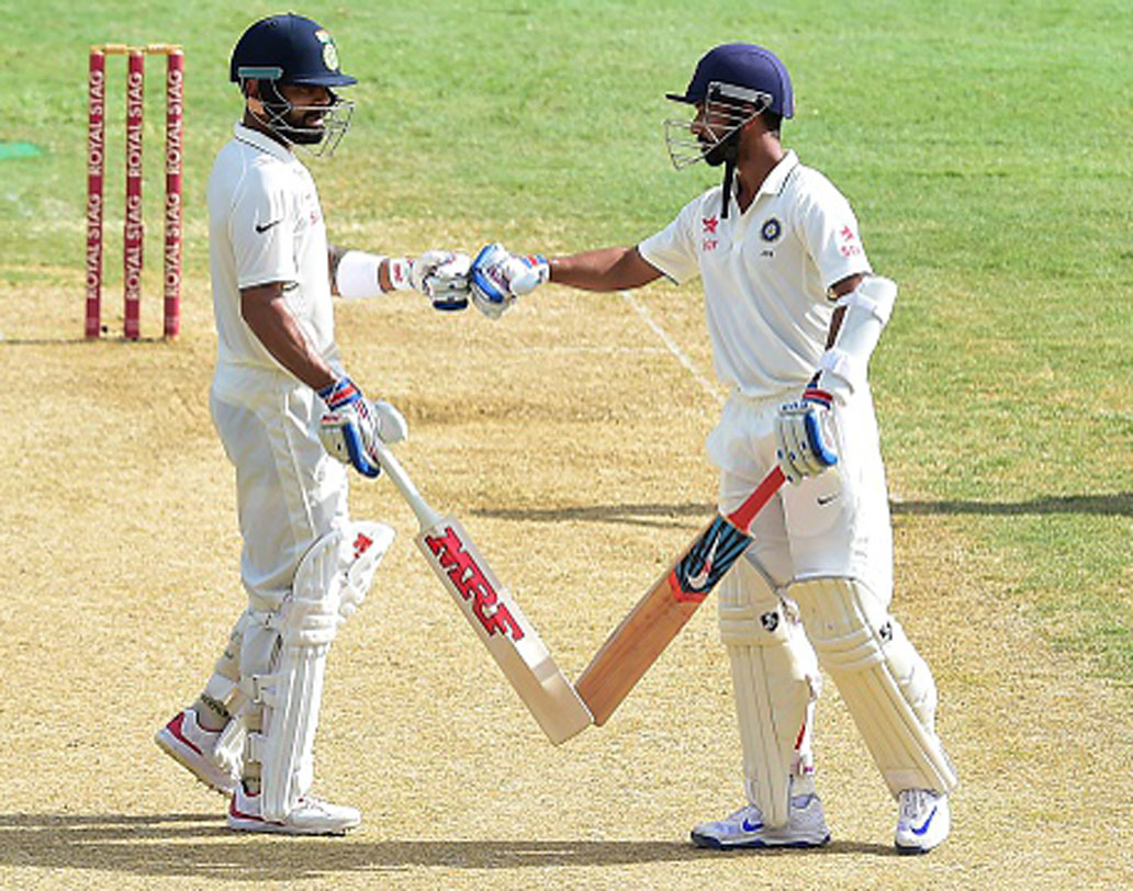 বলতেই হবে বিরাট কোহালি এবং অজিঙ্ক রাহানের চতুর্থ উইকেটে ৩৬৫ রানের পার্টনারশিপ। ২০১৬ সালে নিউজিল্যান্ডের বিরুদ্ধে এই রান করেছিলেন তাঁরা।