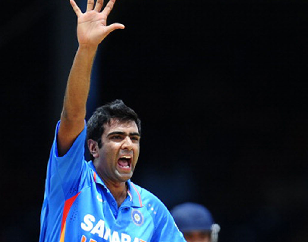 রবিচন্দ্রন অশ্বিন: অধিনায়ক অশ্বিনের বোলিং ফর্ম নিয়ে কোনও প্রশ্ন নেই। বাড়তি পাওনা অবশ্যই তাঁর ব্যাটিং।