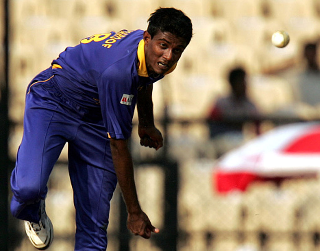 পারভেজ মাহারুফ: ৪ ওভারে ১১ রান দিয়ে দু’উইকেট নিয়ে সে দিনের ম্যাচের সেরা হয়েছিলেন মাহারুফ। সেই আইপিএলে দিল্লির অন্যতম সেরা পারফরমার এখন শ্রীলঙ্কার ঘরোয়া টি২০ লিগ খেলেন।