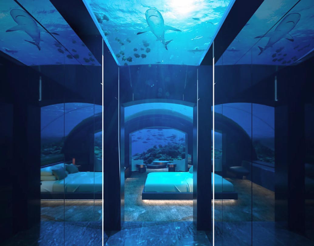 চলতি বছর নভেম্বরেই পর্যটকদের জন্য খুলে দেওয়া হবে মুরাকা। ঝাঁ চকচকে বাংলোটির অন্দরসজ্জার দায়িত্বে রয়েছেন আহমেদ সালিম। পর্যটকদের মনোরঞ্জনের জন্য সুন্দর করে সাজানো হচ্ছে প্রতিটি ঘর। থাকবে বিলাস-ব্যসনের এলাহি আয়োজন। খাবারও পাওয়া যাবে মনের মতোই।