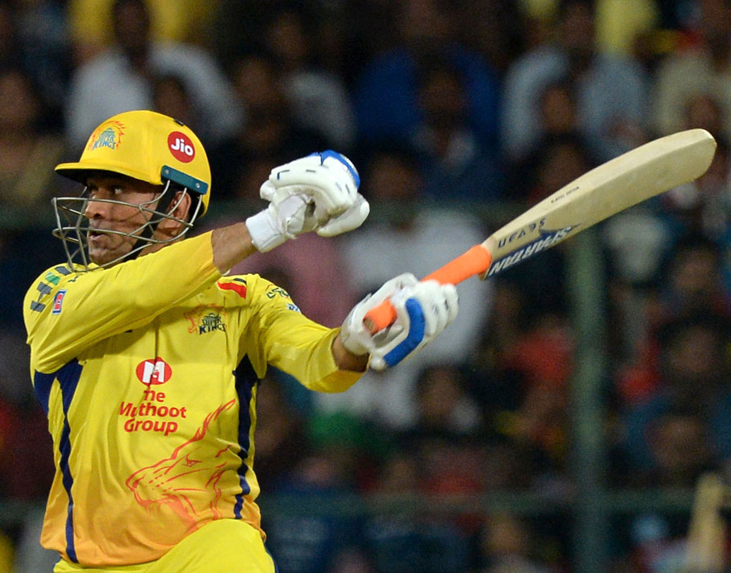 ১৮ এপ্রিল ২০১০। শন মার্শ, ইরফান পাঠানদের দাপটে ১৯২ রানের বিশাল রান করে পঞ্জাব। জবাবে ব্যাট করতে নেমে ২৯ বলে অপরাজিত ৫৪ রানের ম্যাচ উইনিং ইনিংস খেলেন তিনি। শেষ ওভারে জয়ের জন্য প্রয়োজনীয় ১৬ রান ৪ বলেই তুলে নেন তিনি। ছবি: পিটিআই।