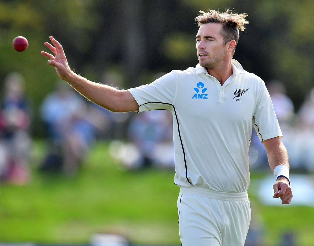 টিম সাউদি: চলতি মরসুমে এখনও পর্যন্ত একটিও ম্যাচ খেলেননি এই কিউয়ি পেসার। আজ তাঁর অভিষেক ঘটতে পারে। ছবি: এএফপি।