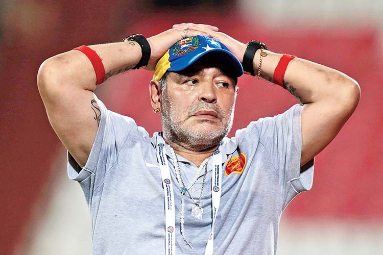 Maradona resigns from the post of coach as his team fails to deliver the result
