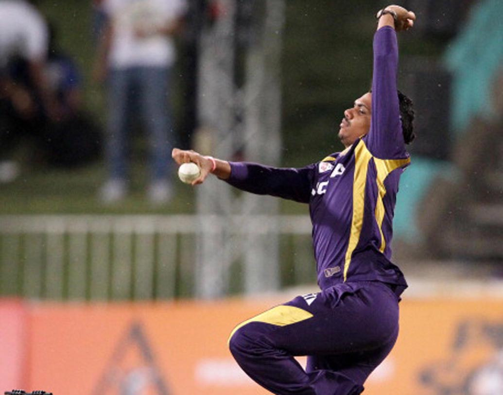 সুনীল নারিন: দলের অন্যতম প্রধান বোলিং শক্তি। ইদানিং তাঁর হাত ধরে ব্যাটিংয়ের সূচনাও করছে দল। শুরুতেই ঝড় তোলার কাজটা আজ করতেই হবে ওয়েস্ট ইন্ডিজের এই অলরাউন্ডারকে।