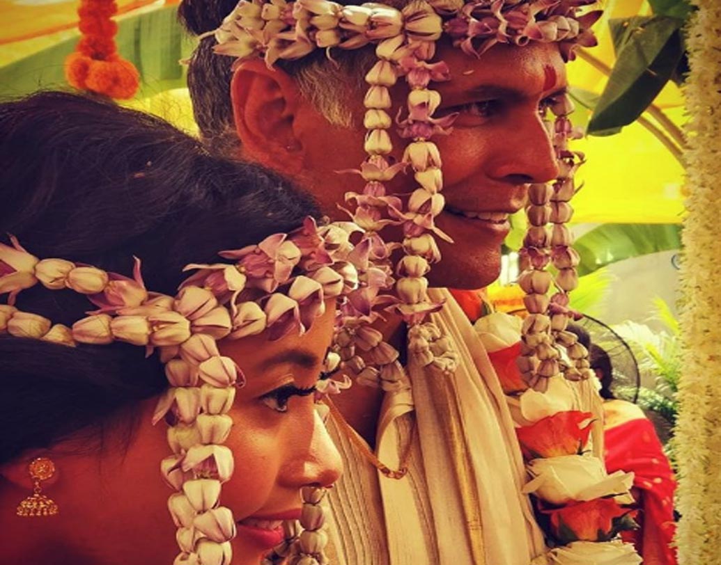 এ বার হনিমুনের পালা। তবে প্রথাগত হনিমুন নয়। বরং মিলিন্দ-অঙ্কিতা একদম অন্যভাবে হনিমুন করলেন। জেনে নিন ঠিক কী ভাবে? দেখুন সেই ছবি।