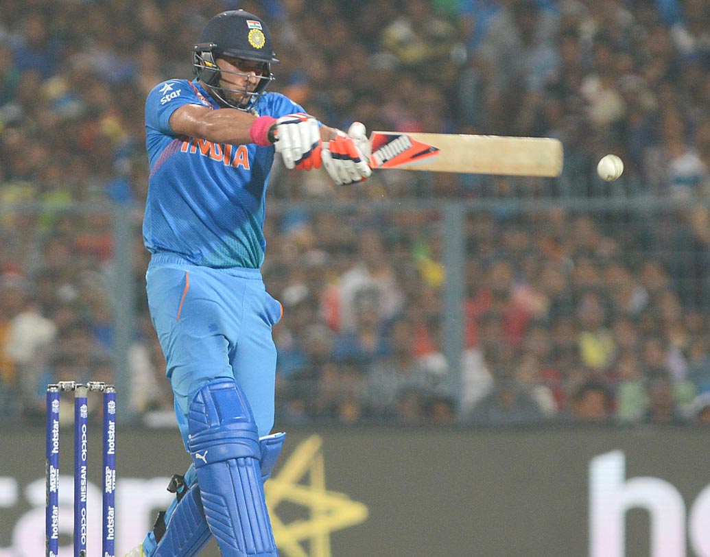 যুবরাজ সিংহ: আইপিএলে আড়াই হাজারের বেশি রান করা এই বাঁহাতি আমাদের দলের দ্বাদশ ব্যক্তি। ব্যাট তো বটেই বল হাতেও ম্যাচ উইনার যুবরাজ।