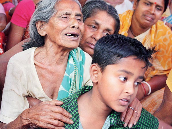 West Bengal News: Khokon Sikdar's deadbody arrives at his home