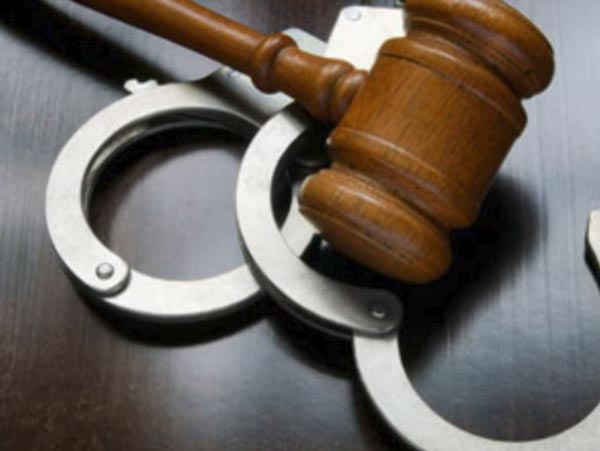 How accused people can get bail who beaten the Police, Question raises